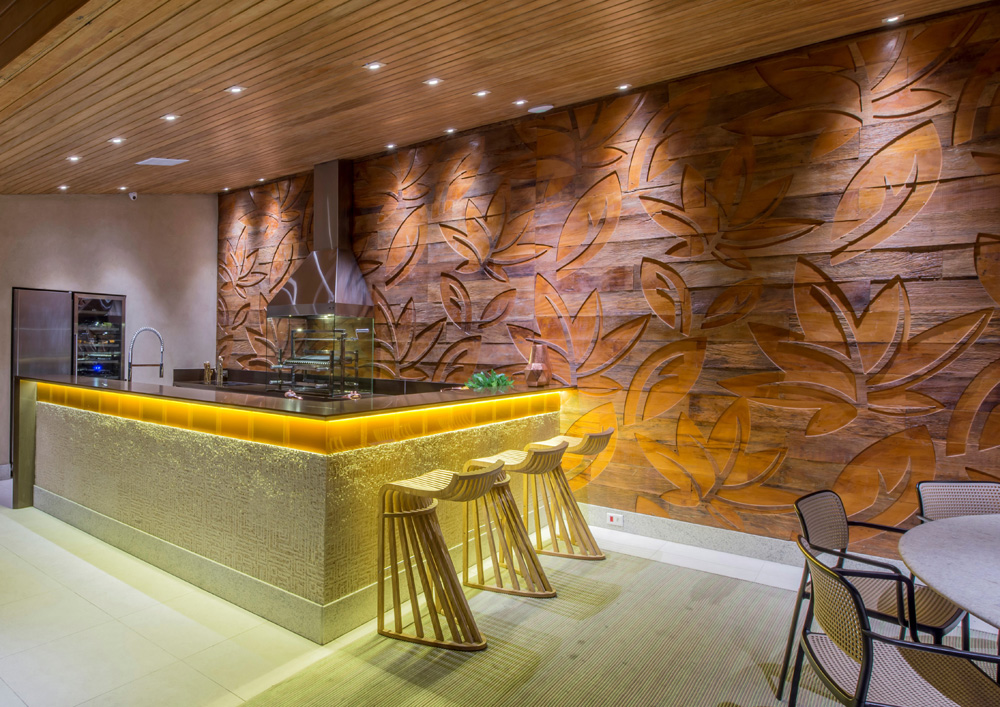 painel em madeira de demolição